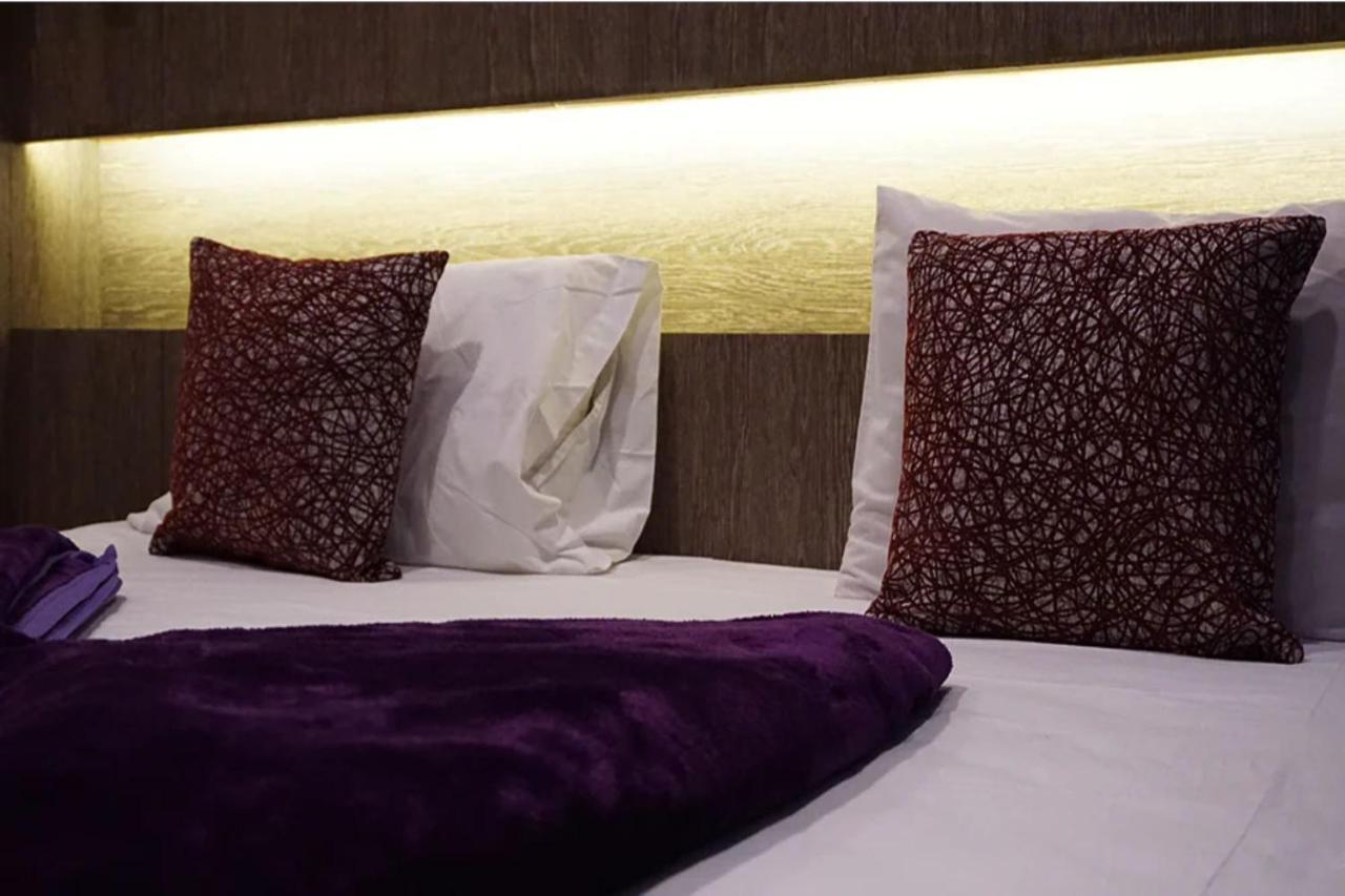 Kaya Place Bangkok Dış mekan fotoğraf